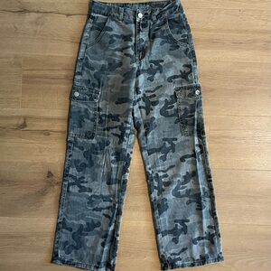 SHEIN camo camouflage cargo pants juniors women’s size XXS petite